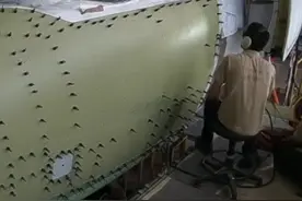 飞机为什么宁愿用百万颗铆钉，也不选择焊接？这么久终于知道了 #飞机铆接 #冷铆 #客机 #蒙皮 #涨知识视频封面