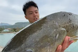 奔袭1500公里 花1500的钓费 只钓1个小时 物超所值啊 #原来钓鱼才是抖音运动顶流 #2024dou来钓鱼 #dou是钓鱼人