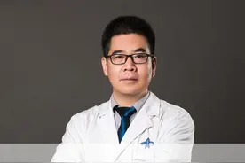 豆制品补钙效果怎么样？ #年终健康知识干货大赏 #抖出健康知识宝藏 #2025脆皮懒人健康局 #骨科 @骨勇者边卫国 视频封面