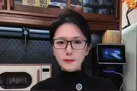 GPT-4.5骗过了73%的人类 外网全炸锅了！GPT-4.5首次通过图灵测试，73%人类被“骗”过，甚至超越真人！AI智能黎明已至，还是顶级模仿秀？深度解读，评论区等你开杠！#AI  #人工智能  #图灵测试  #GPT #科技