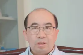 青光眼致盲性高,哪些人群易患青光眼? #青光眼 #眼科 #健康科普 @眼科主任周剑视频封面