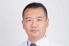 氨碘肽滴眼液，能治疗飞蚊症吗？，这个视频告诉你 #医学科普 #氨碘肽滴眼液 #飞蚊症 #健康科普视频封面