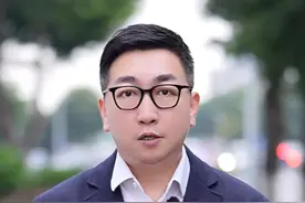 900元一克黄金彻底涨疯了吗？#金饰价格逼近900元大关#万万没想到 #黄金视频封面