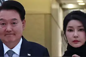 韩国总统夫人金建希将被查 涉嫌操纵德意志汽车股价 #韩国总统夫人金建希将被查视频封面