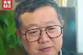 #刘慈欣谈人形机器人半马比赛  #刘慈欣谈具身机器人对社会影响将是颠覆性的视频封面