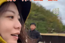 为了一片叶，去赴一座山。如果你想和冬天有个约会，来巫山吧，让满山的红叶再次点燃你对生活的热爱与憧憬。#秀我中国  #巫山  #红叶  #重庆 #旅行推荐官视频封面