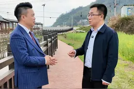 今天给大家介绍“全国文明村镇”娄底双峰县梓门桥镇，娄底老乡一起点个赞。#双峰梓门桥镇 #双峰文旅 #娄底文旅 #乡村振兴 #朱增辉 @抖音短视频 @DOU+小助手视频封面