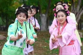 快乐的时光怎能少得了对花？对花下半段来啦！ #怀宁县黄梅戏剧团 #传统文化 #戏曲 #黄梅戏 #对花视频封面