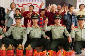 重阳节，武警官兵来到敬老院（武警湖北总队 董浩朋、吴泽洪视频封面