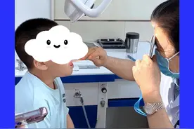 #清嗓子 #咳嗽 #感冒 #扁桃体发炎 #耳鼻喉娄卫华视频封面