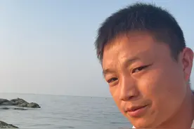 从云南跨越千里到海南啦，这里不仅有香甜又多汁的凤梨，还有向往的蔚蓝色大海#海南 #凤梨 #果园日常视频封面