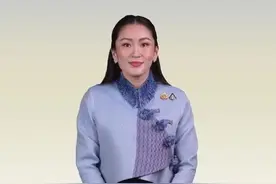 泰国总理用AI讲中文 承诺大力打击跨国犯罪 欢迎中国游客来泰过年视频封面