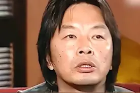刘震云经典影像：让我决定写作的是一疯子，是我见过最聪明的人视频封面