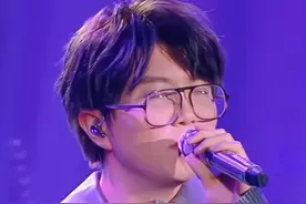 毛不易写给妈妈的歌《一荤一素》,字字真情流露,人世间最是母爱暖人心#毛不易 #一荤一素 #治愈系视频封面