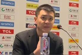 杨鸣在赛后表示#赵继伟声道严重水肿  ，但愿没有大碍啊~ #赵继伟将返回沈阳治疗  ，#辽宁男篮战胜四川男篮视频封面