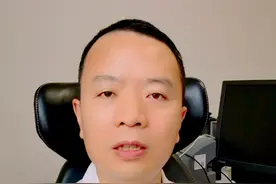 严重的冠心病，搭桥和支架到底哪个好？ #医学科普 #心脏病 #冠心病视频封面