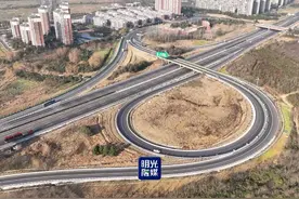 宁洛高速来明段将于12月28日正式通车！
#宁洛高速 #高速公路视频封面