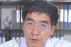 心脏不舒服，该做心电图还是心脏彩超？ 心脏不舒服，该做心电图还是心脏彩超？这条视频给出答案，千万别错过#心衰 #心电图 #心脏彩超 #心血管 #中医健康 视频封面