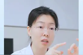 天气开始逐渐变凉了，该怎么给孩子穿衣服你知道吗？ 记住这个公式，以后孩子穿衣再不愁！#育儿 #育儿经验分享 #硬核健康科普行动  #医学科普 #科普一下视频封面