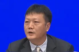 货车司机怕偷油、怕偷货不敢下车？交通运输部：甘肃已推出高速服务区“车货无忧”保险#最新消息 #热点 #新闻 #最新发布 视频封面