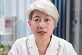 电视剧里出现站着生孩子的场景，到底是不是真实发生的？#医学科普 #硬核健康科普行动  #分娩 #产科 #健康科普视频封面