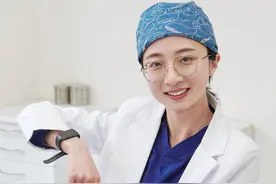 树脂贴面和瓷贴面到底该怎么选择呢？#抖出健康知识宝藏  #医学科普 #牙齿贴面 #牙齿修复视频封面