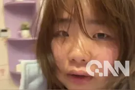 女生去云南散心前后判若两人
19岁女生去云南过春天 越待越明媚
“吃了很多美食 认识了新朋友”
网友：工作先等等 我要去云南一趟#旅行视频封面