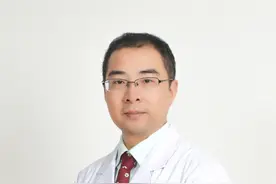 散瞳一次，废眼三年，是真的吗？ #散瞳 #眼科科普 #护眼爱眼视频封面