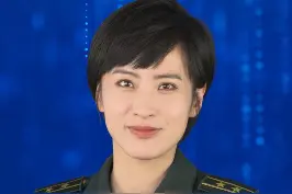 【兵姐说兵事丨军属就医要做好这4点】《军人及军队相关人员医疗待遇保障暂行规定》的正式落地后，给广大军人及家属带来了很多实实在在的福利。但怎样用好这些福利，去军队医院看病需要做好哪些准备？还需要注意些什么呢？兵姐今天给你总结了4点干货，快戳视频了解吧。（王文、赵冰晶、丁首越）视频封面