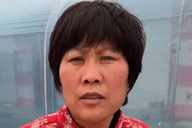 老铁们看完这个段子你们就知道当初老梁和雷老板是怎么结的婚了！ #搞笑#原创作品 #专治不开心 #看一遍笑一遍 @DOU+小助手 @DOU+上热门视频封面