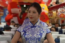 火车车厢里的“春晚”你看过吗 #春晚 #江西dou知道 #列车视频封面