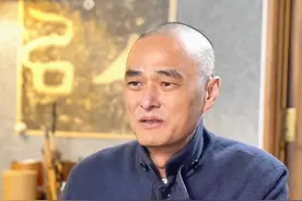 冯唐：女生要把身体弄好，先保自己的身体，别瞎去什么身心灵，好好睡觉，好好喝茶、喝水，有点好闺蜜#冯唐 #智慧人生 #女性成长 #女性力量 #修行视频封面
