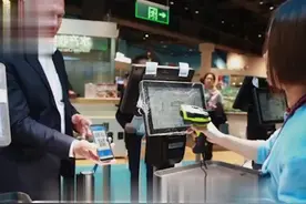 支付宝海外版怎么注册
支付宝海外版需要通过【Tour Pass视频封面