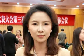 两会热词 ｜ 基层减负 #2025全国两会 #两会时光视频封面