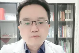 小孩子为什么不能随便挖耳朵 #硬核健康科普行动  #家长必读视频封面
