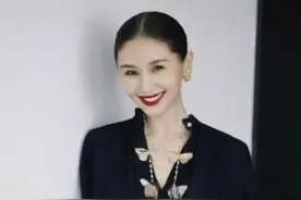 表面看是黄花大闺女，背地里却偷偷生子，张碧晨带球跑，王子文去父留子，‌杨童舒藏了15年 #张碧晨 #王子文 #杨童舒 #吴倩 #明星人物传视频封面