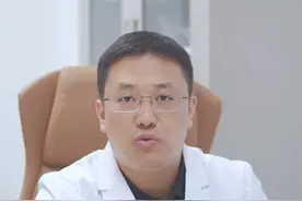 过度用嗓后该如何缓解？#北大耳鼻喉曾镇罡 #医学科普视频封面
