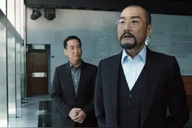 8年前的《寒战2》，一部职场教科书？深度解读：莫sir的退路！视频封面