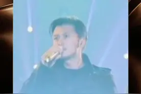 #湖南卫视发了100条港乐小视频 　谢霆锋的这版《谢谢你的爱1999》，你还记得是在芒果的哪个舞台/节目吗？　#那些年在芒果台追过的港乐舞台视频封面