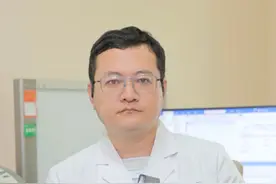 夏天容易犯脚气，这是咋回事 #医学科普 #医疗小常识 #科普医生视频封面
