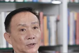 人工智能发展对经济结构意味着什么？ #卢麒元视角 #头条知识专家团视频封面