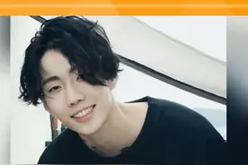 #这跟朴宰范谈了有什么区别 #娱乐巨咖站   你别说，你还真别说，代入一下，想和朴宰范谈恋爱了。（cr.@潘白雪s    @penghunana   @蒲言延 )