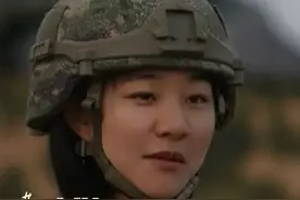 首位装甲驾驶特级女兵，岳阳妹子！视频封面