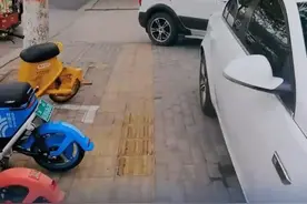 重庆停车新规7月起施行 道路违法停车由公安机关依法处理！住宅区免费停放时间不少于30分钟！#重庆dou知道视频封面