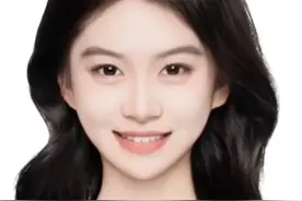 河南姑娘拿下中传播音专业女生全国第一！妈妈：听到成绩后 在家抱头痛哭
#河南dou知道视频封面