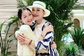 人生如戏，戏如人生。11年前的我们在#回家的诱惑 ，11年后的我们再次重逢～好久不见，我的女儿@涂黎曼candy ！#好久不见  视频封面