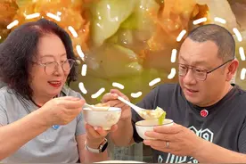 谁懂得这碗烂糊白菜的含金量！做法简单，汤鲜味浓，喝一碗暖呼呼#烂糊白菜 #白菜的神仙吃法 #天冷吃点啥 #家常菜视频封面