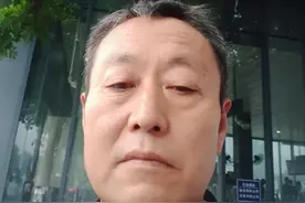 信阳市急寻：六旬老人失联，穿黑色皮夹克、黑色牛仔裤，高1米66图片