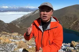 九龙湾坝云海非常值得来！ 这里有彩林，云海，雪山，海子，风景一应俱全，虽然石九线路况比较复杂，但是一定值得来#彩林 #雪山 #云海 #川西 #川西美景视频封面