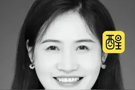 博士生杜梅不幸去世！年仅30岁！这个病发病率逐年上升且越来越年轻化！（来源：潇湘晨报；编辑：王慧君；责编：崔锦玥）#博士  #肠癌  #健康科普  #年轻人  #热点新闻事件  年仅30岁的女博士因癌症去世视频封面
